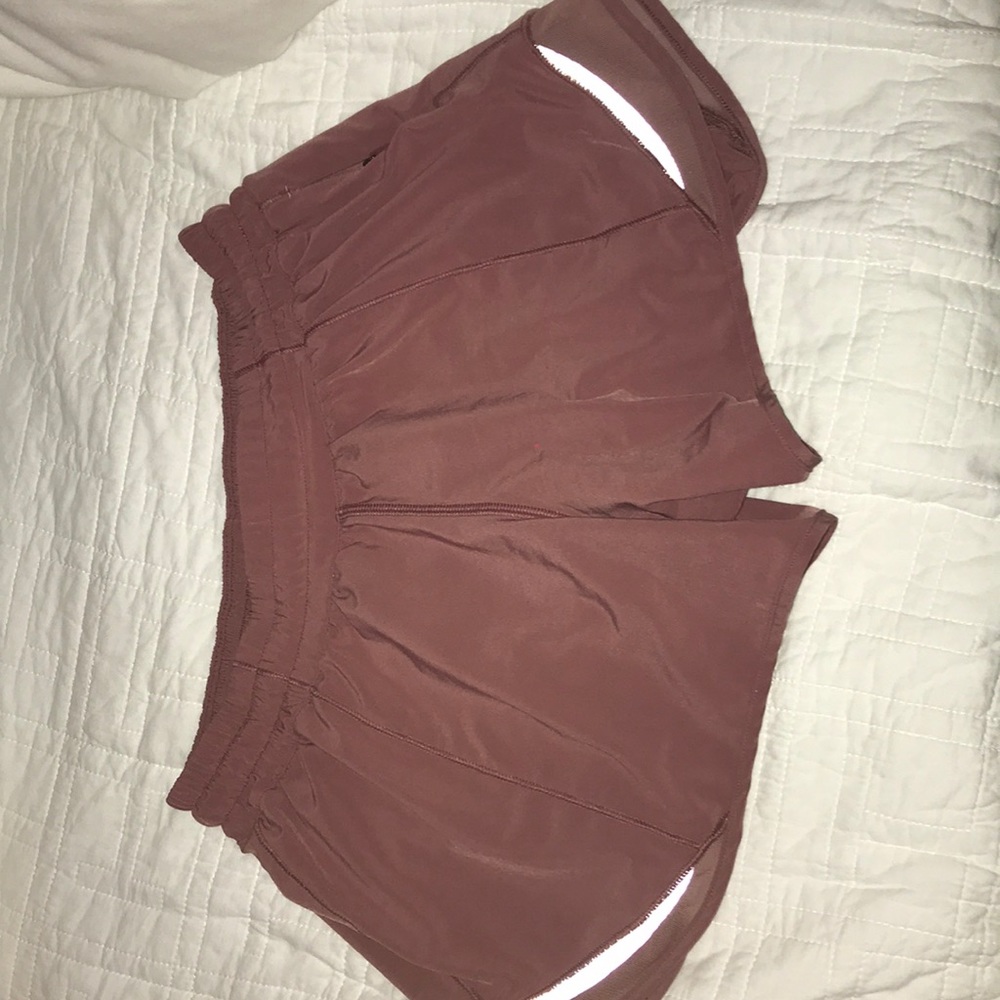 Size 6 Blush Lulu Lemon Hotty Hot Shorts